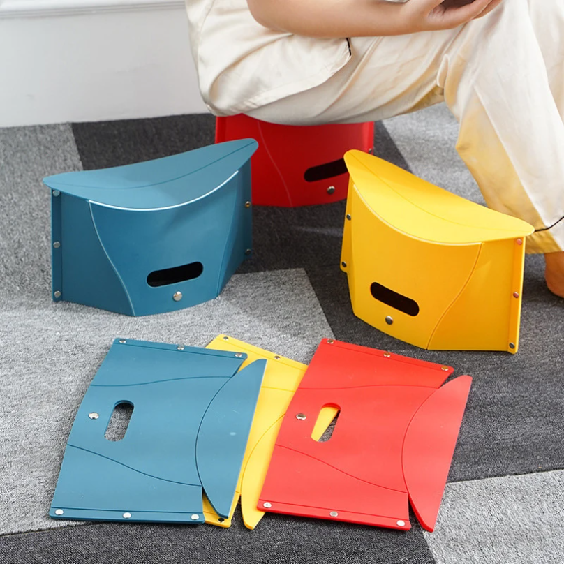 Plastic Portable Folding Stool - مراجعة Outdoor Camping Folding Chairs وسعره